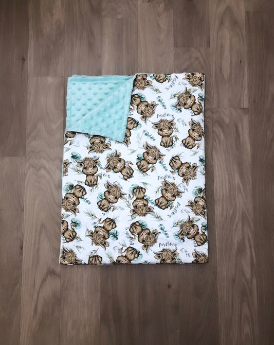 Highland cow - foliage